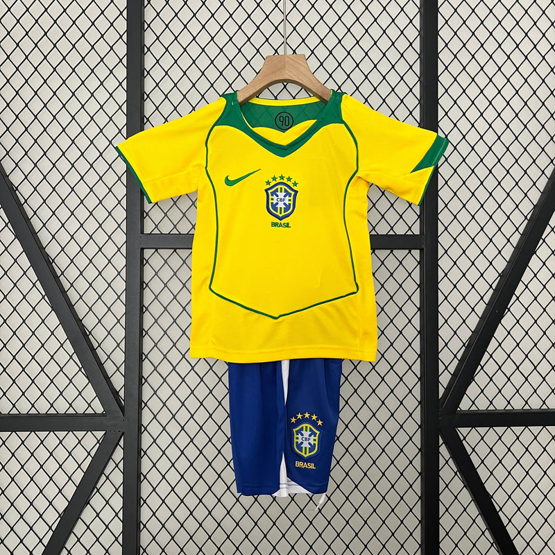 CAMISOLA BRASIL I 2004 CONJUNTO INFANTIL (RETRO)