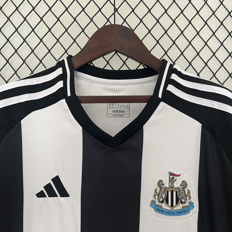 NEWCASTLE l 24/25 homem