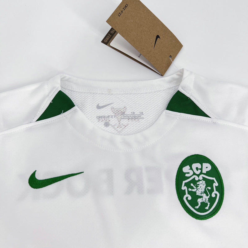 SPORTING CP EDIÇÃO TAÇA DAS TAÇAS 24/25 CONJUNTO INFANTIL