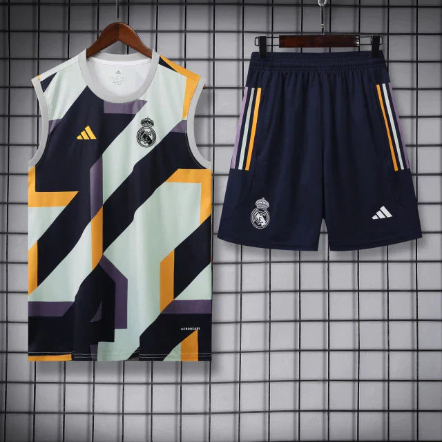 CONJUNTO SEM MANGAS REAL MADRID CONJUNTO TREINO I 23/24 homem